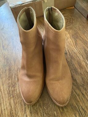 Chinese Laundry Ankle Boots